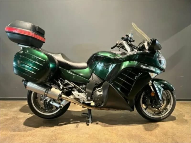 2010 KAWASAKI 1400 GTR